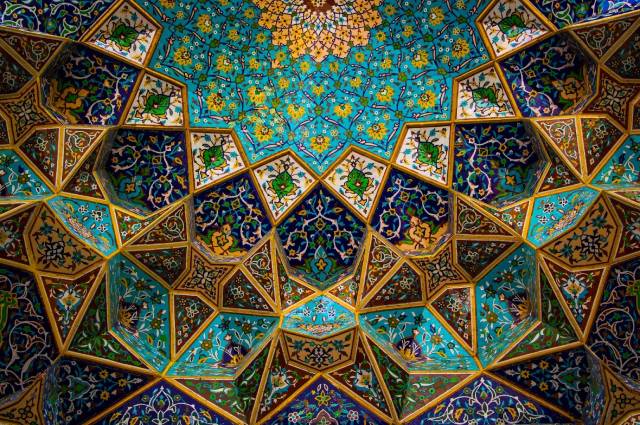 جزئیات تزئینی سبک معماری اسلامی | چیدمانه